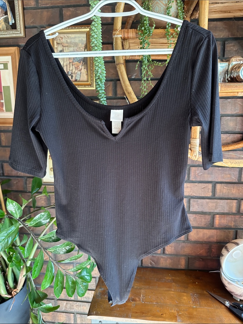 NWOT Black Ribbed V-Neck Bodysuit - Women's Top